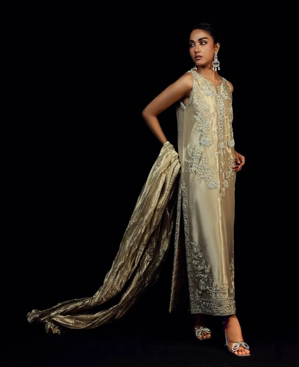 Ayesha Somaya – Ayra in lemon gold – full outfit view