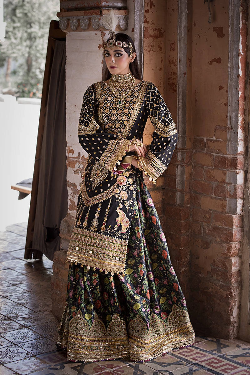 Koyal Mohsin Naveed Ranjha-inspired formal, full outfit view