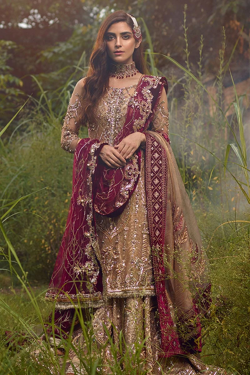 Zaar Bakht Mohsin Naveed Ranjha-inspired formal, full outfit view